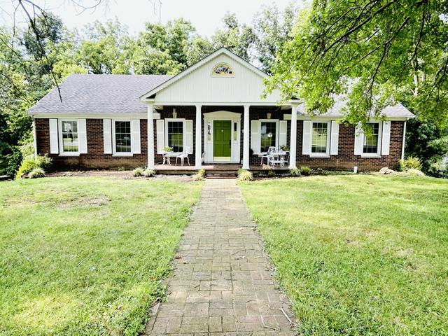 149 Mercer Ave, Harrodsburg, KY 40330