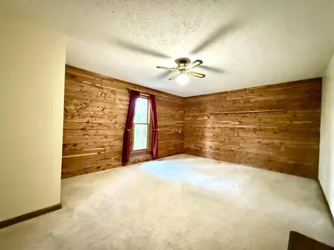 Bedroom - 1416 Prather Dr, Nancy, KY 42544 photo 3 of 7