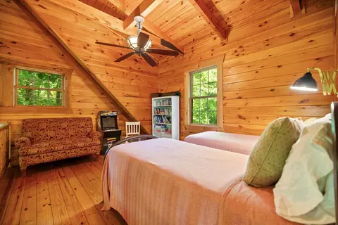 Bedroom - 99 Aider Ct, Stanton, KY 40380 photo 12 of 13