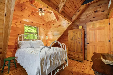 Bedroom - 99 Aider Ct, Stanton, KY 40380 photo 8 of 13