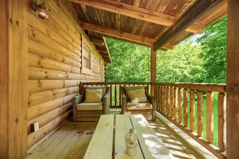 Exterior - 99 Aider Ct, Stanton, KY 40380 photo 10 of 19