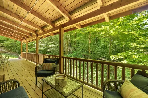 Exterior - 99 Aider Ct, Stanton, KY 40380 photo 4 of 19