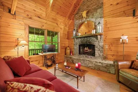 Living - 99 Aider Ct, Stanton, KY 40380 photo 1 of 5