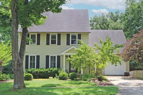 1712 Brook Park Dr, Lexington, KY 40515