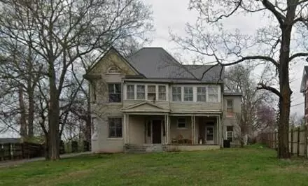 700 E 7th St, Hopkinsville, KY 42240