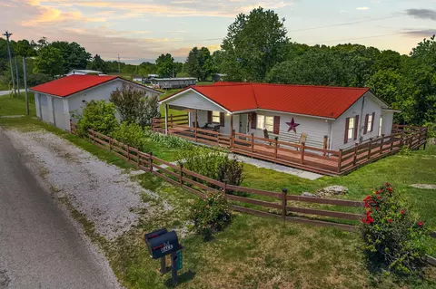 4590 County Road 1002, West Liberty, KY 41472