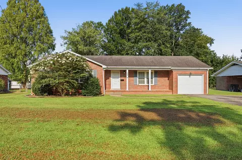 808 Broad St, Murray, KY 42071