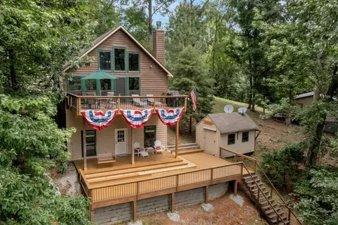 81 Harbor Dr, Cadiz, KY 42211
