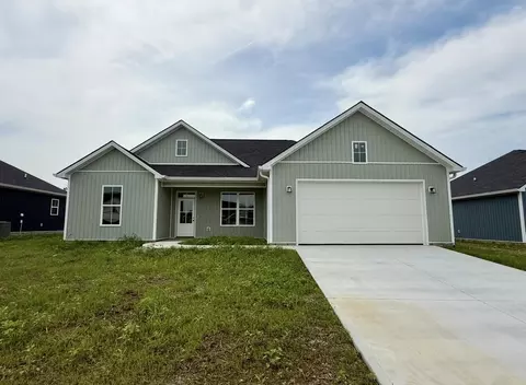 472 Pinehurst Way, Harrodsburg, KY 40330