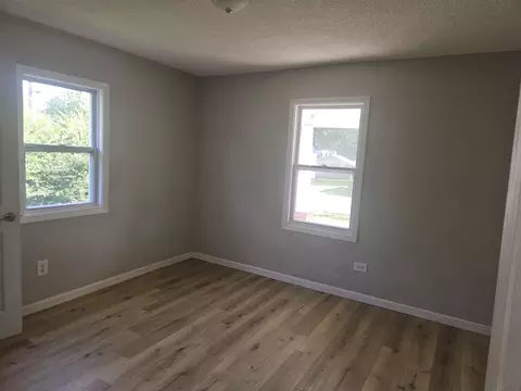 Bedroom - 430 Carmicle St, Liberty, KY 42539 photo 2 of 2