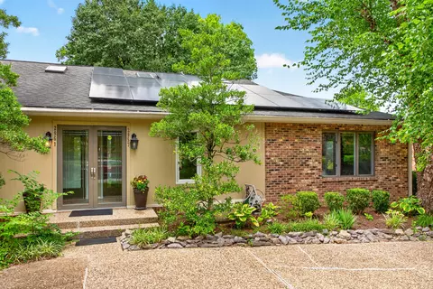 2957 Candlelight Way, Lexington, KY 40502