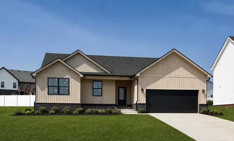 319 Skaggs Blvd, Nicholasville, KY 40356