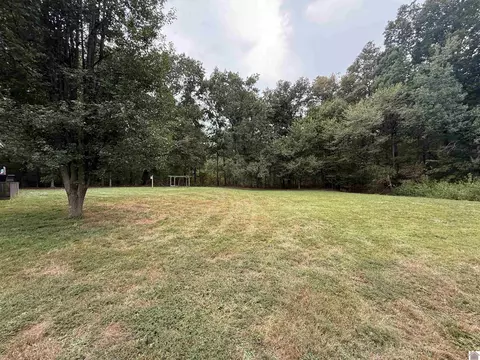 Exterior - 1473 Watson Rd, Murray, KY 42071 photo 5 of 8