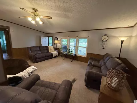 Living - 1473 Watson Rd, Murray, KY 42071 photo 1 of 2