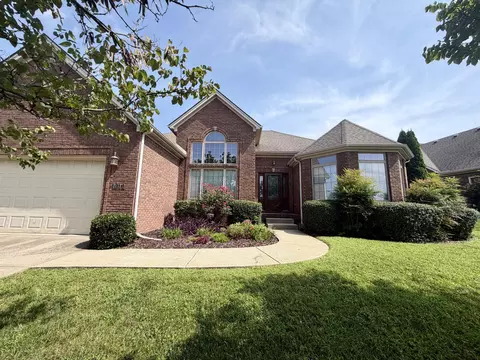 1012 Vineyard Way, Berea, KY 40403