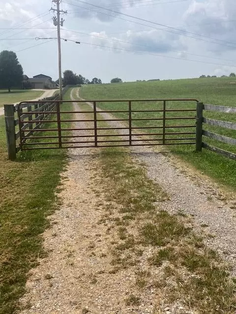 222 Silas Rd, Cynthiana, KY 41031