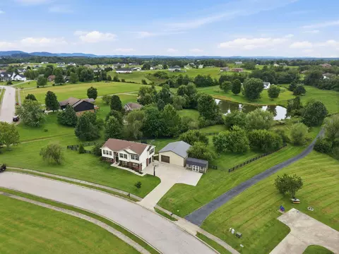 View/Area - 122 Saddle Brook Cir, Berea, KY 40403 photo 3 of 9