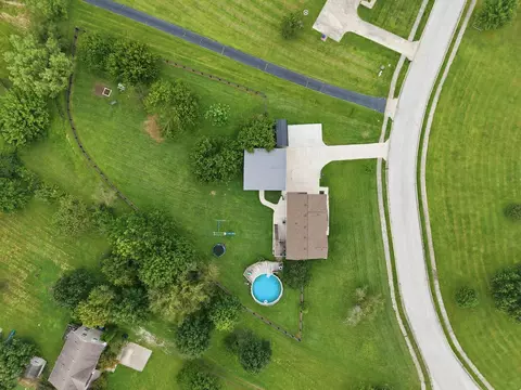 View/Area - 122 Saddle Brook Cir, Berea, KY 40403 photo 9 of 9