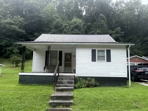 227 Cole Branch Rd, Salyersville, KY 41465