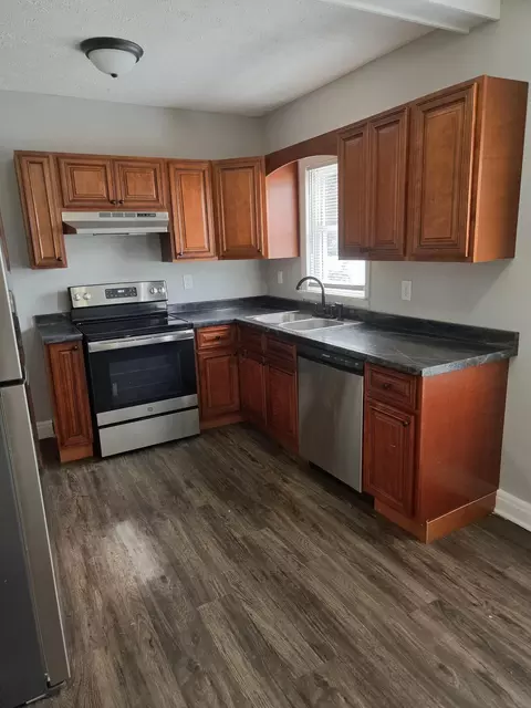 206 Moren Rd, London, KY 40741