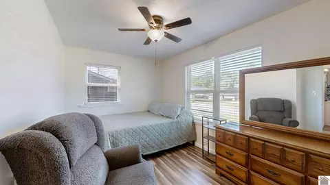 Bedroom - 80 Windjammer Pl, Hardin, KY 42048 photo 1 of 3