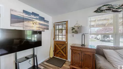 Entry Way - 80 Windjammer Pl, Hardin, KY 42048 photo 1 of 1