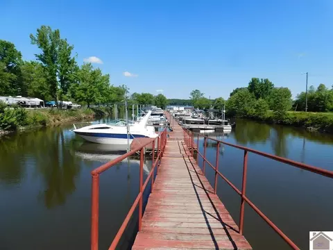 View/Area - 80 Windjammer Pl, Hardin, KY 42048 photo 5 of 5
