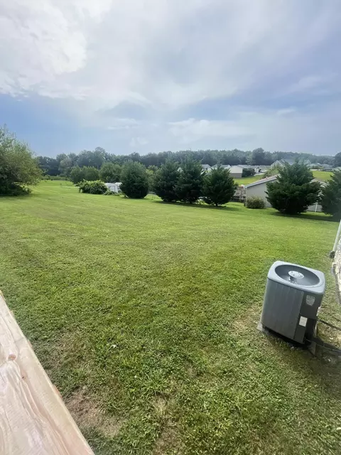 Exterior - 25 Hickory Hill Dr, Corbin, KY 40701 photo 10 of 10