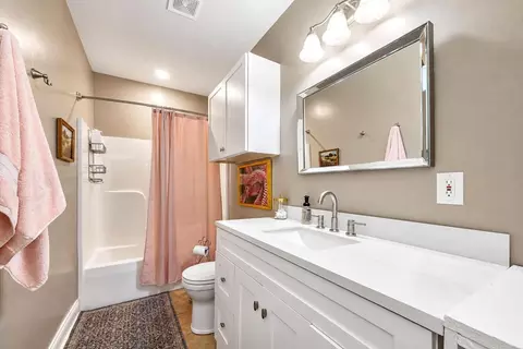 Bath - 170 E Main St, Paris, KY 40361 photo 6 of 7