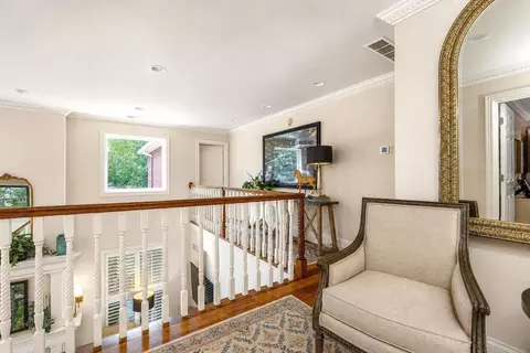 Entry Way - 170 E Main St, Paris, KY 40361 photo 7 of 16