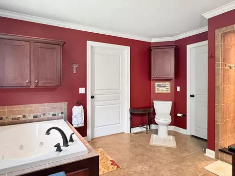 Bath - 96 Cedar Glen Ct, Murray, KY 42071 photo 1 of 11