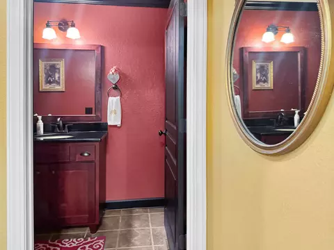 Bath - 96 Cedar Glen Ct, Murray, KY 42071 photo 10 of 11