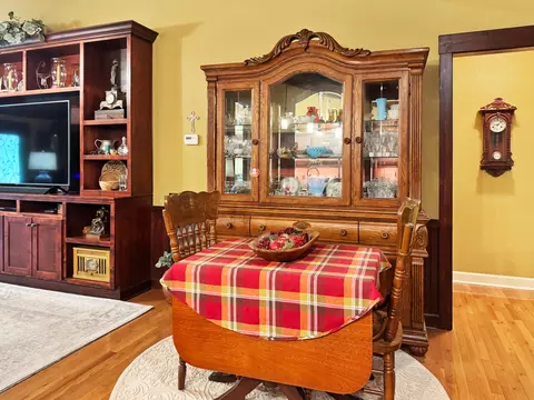 Dining - 96 Cedar Glen Ct, Murray, KY 42071 photo 1 of 1