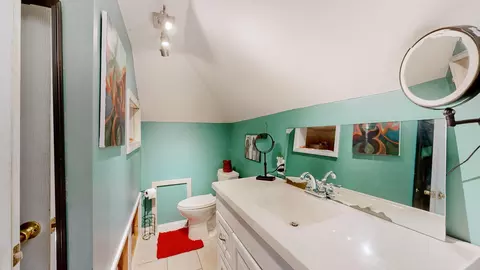 Bath - 645 Heron Rd, Murray, KY 42071 photo 3 of 3
