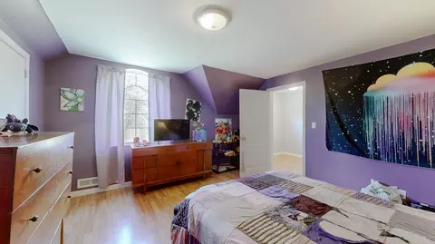Bedroom - 645 Heron Rd, Murray, KY 42071 photo 5 of 7