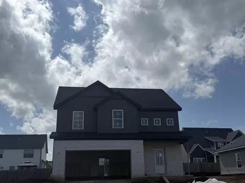 136 Patchen Dr, Nicholasville, KY 40356