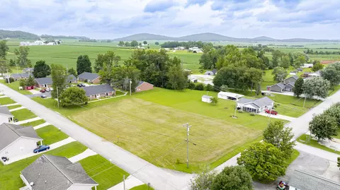 216 W Monticello Subdivision, Monticello, KY 42633