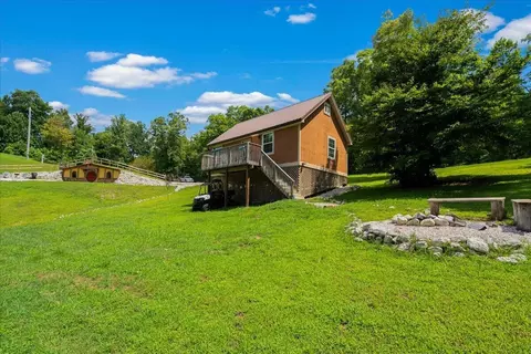 Exterior - 554 Cliffview Rd, Campton, KY 41301 photo 14 of 24