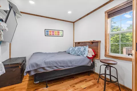 Bedroom - 554 Cliffview Rd, Campton, KY 41301 photo 5 of 5