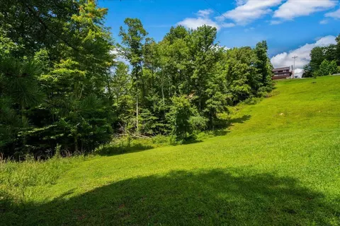 Exterior - 554 Cliffview Rd, Campton, KY 41301 photo 22 of 24