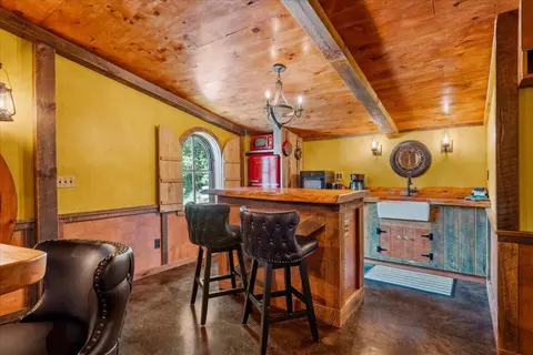 Kitchen - 554 Cliffview Rd, Campton, KY 41301 photo 1 of 5