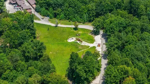 View/Area - 554 Cliffview Rd, Campton, KY 41301 photo 2 of 5