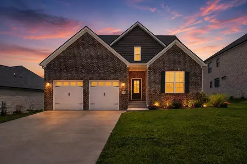 105 Tattersalls Dr, Nicholasville, KY 40356