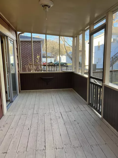 Exterior - 306 Lyons Ave, Morehead, KY 40351 photo 3 of 6