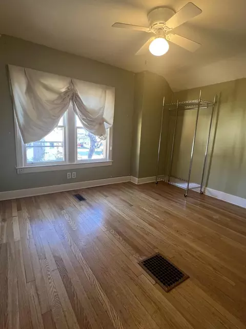 Bedroom - 306 Lyons Ave, Morehead, KY 40351 photo 7 of 7