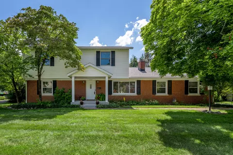 352 Albany Rd, Lexington, KY 40503