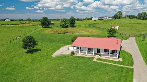 1005 Waits Rd, Cynthiana, KY 41031