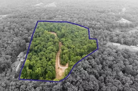 240 Nelson Rd, Clay City, KY 40312