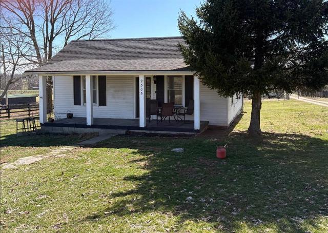 2305 Oregon Rd, Versailles, KY 40383