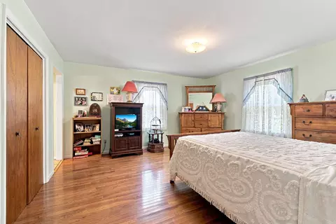 Bedroom - 1111 Comanche Trl, Georgetown, KY 40324 photo 2 of 3
